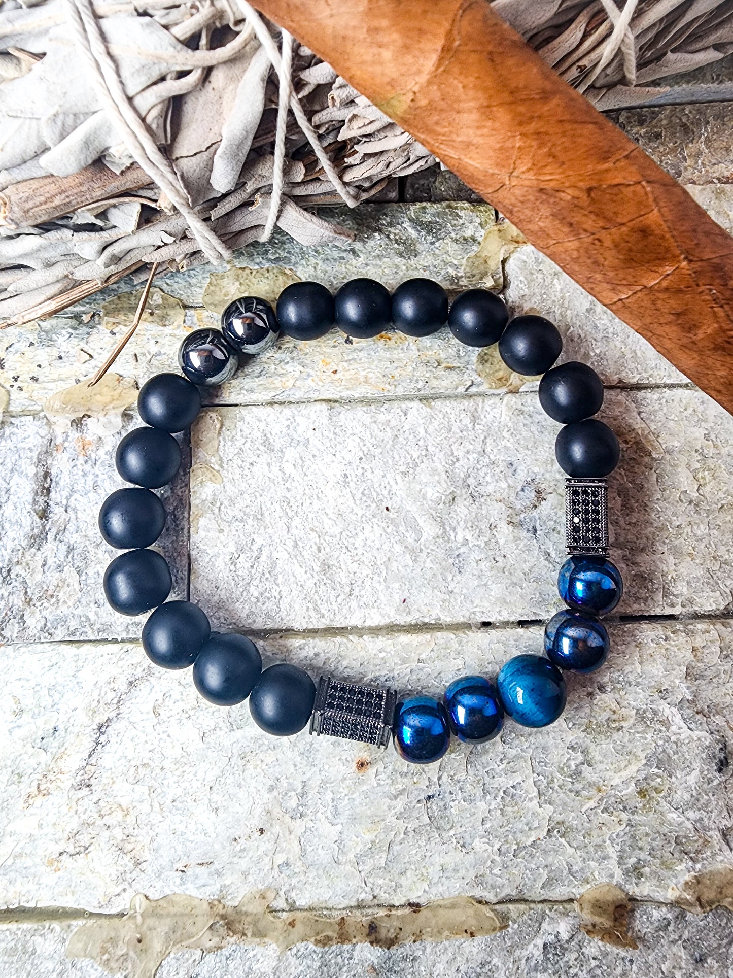 Armor Men's Bracelet: Gunmetal & Blue Hematite Fusion with Black Onyx