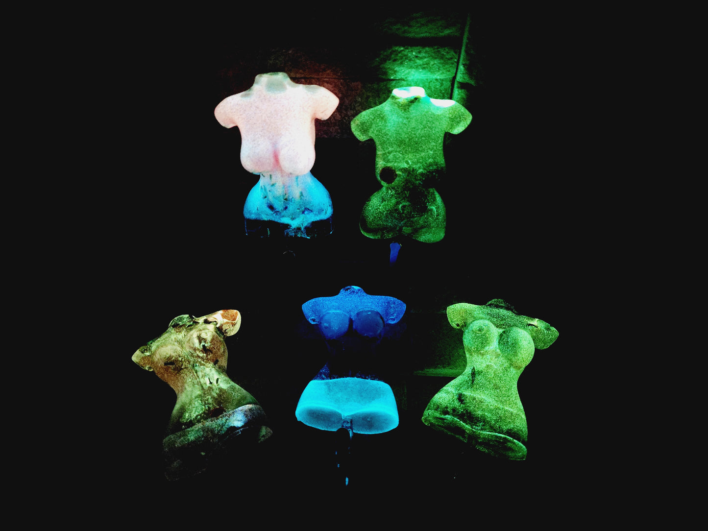 Andromeda | Goddess Glow UV Resin Nail Saver & Cardholder Clip