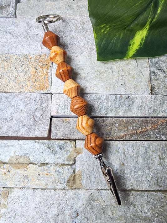  beaded card clip for long nails