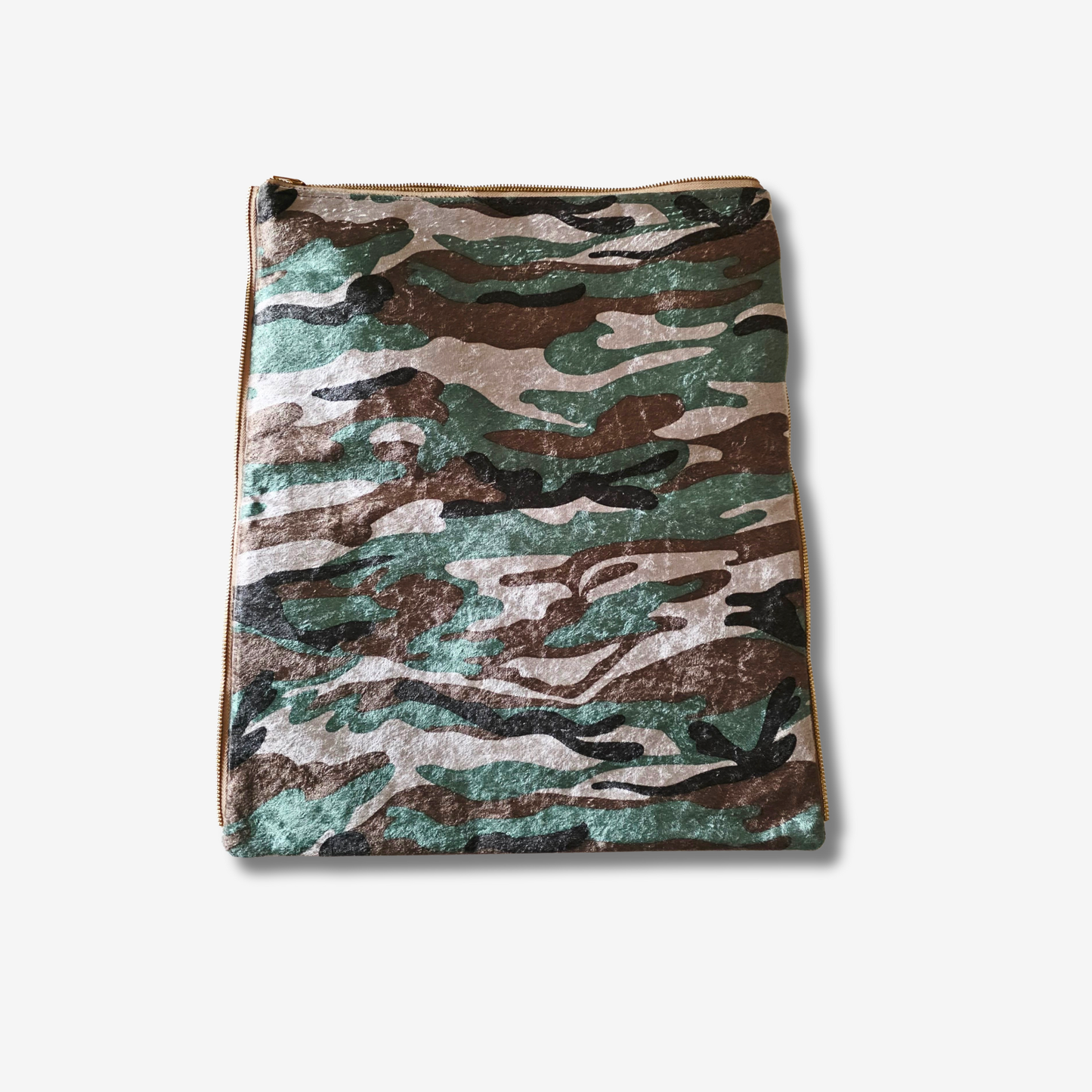 JvOR x Lavish slow fashion accessories set